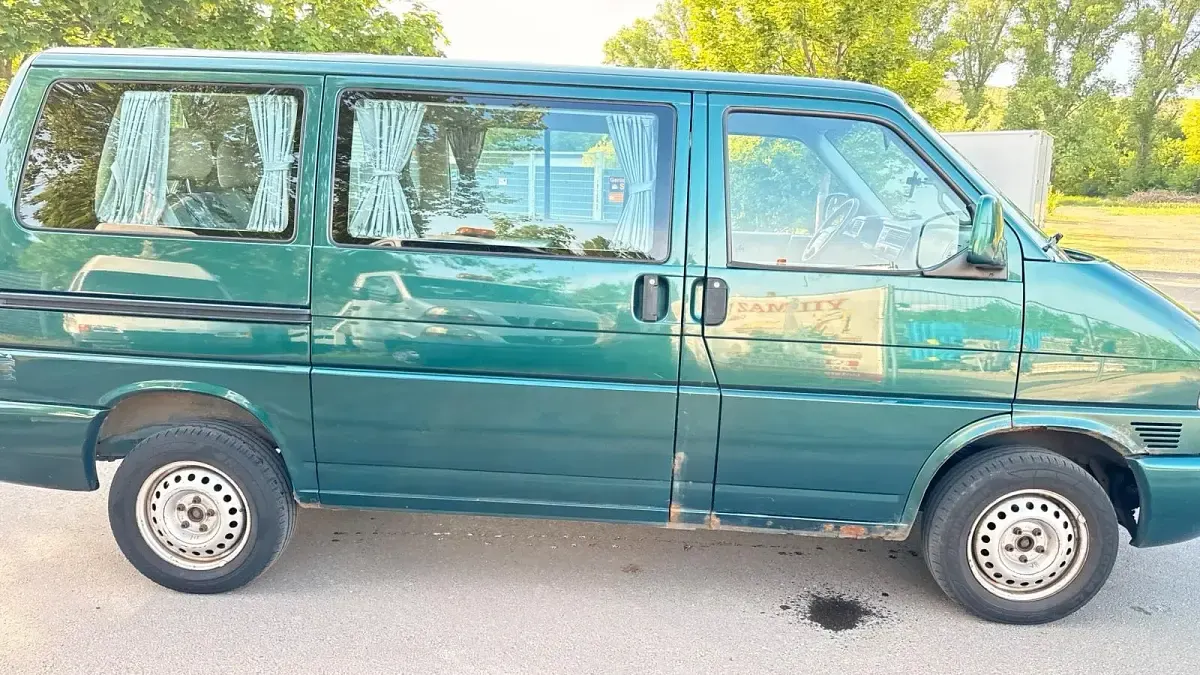 Używany VW T4 102 KM (75 kW) 1999 Zielony Van