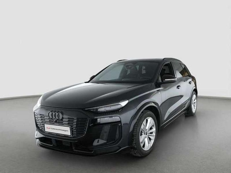 Gebraucht Audi Q6 e-tron Performance 225 kW (306 PS) 2025 Manhattangrau metallic (metallic) SUV