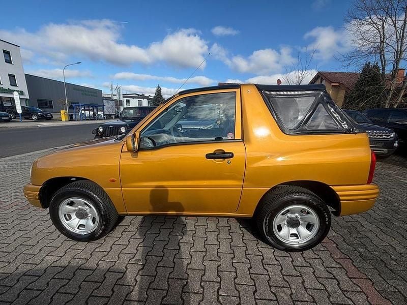 Gebraucht Suzuki Grand Vitara 128 PS (94 kW) 2001 Gold Cabrio