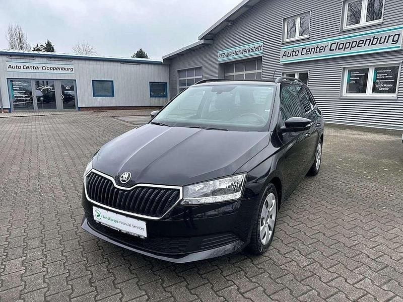 Gebraucht Skoda Fabia Ambition 95 PS (69 kW) 2022 Schwarzmagic perleffekt Kleinwagen