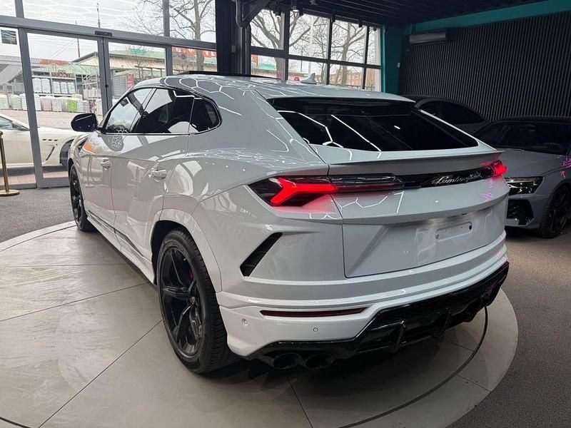 Second-hand Lamborghini Urus 650 CP (478 kW) 2019 Alb SUV