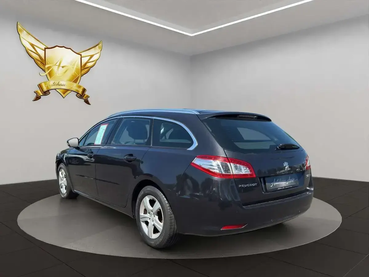 Gebraucht Peugeot 508 Active 140 PS (102 kW) 2012 Grau haria2/metallic Kombi