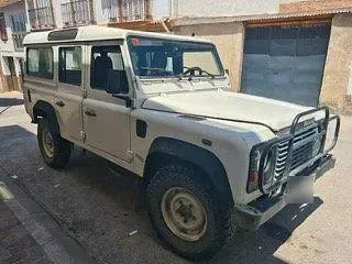 Usata Land Rover Defender 122 CV (89 kW) 2001 SUV