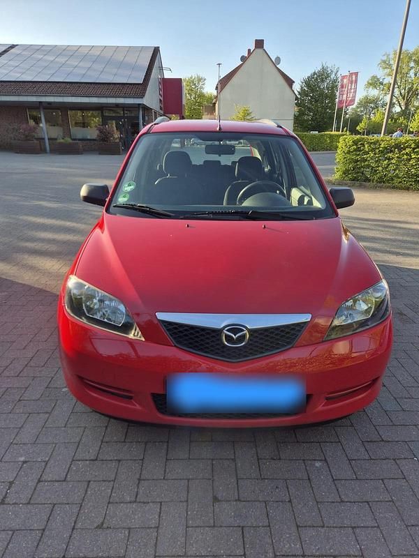 Second-hand Mazda 2 80 CP (58 kW) 2004 Roșu Hatchback