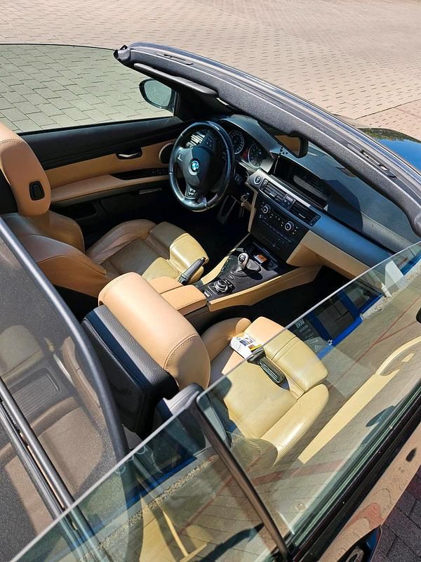 Gebraucht BMW M3 Cabriolet 420 PS (308 kW) 2010 Schwarz Cabrio