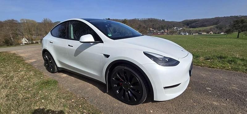 Gebraucht Tesla Model Y Performance 392 kW (534 PS) 2022 SUV