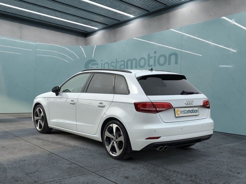 Gebraucht Audi A3 Sportback S-Line 150 PS (110 kW) 2019 Weiß Kleinwagen