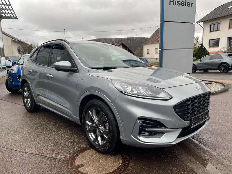 Gebraucht Ford Kuga ST-Line 150 PS (110 kW) 2022 Solarsilber SUV