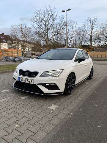 Verkauft Seat Leon Fr Mit Active Sound Gebraucht 2017 60 365 Km In Wiesbaden