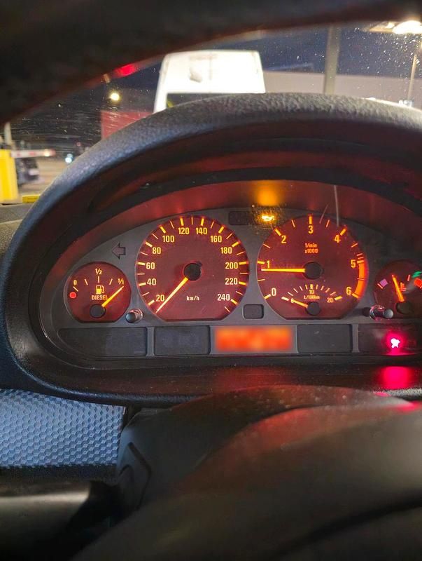 Gebraucht BMW 320 Shadowline 220 PS (161 kW) 2005 Silber Kombi