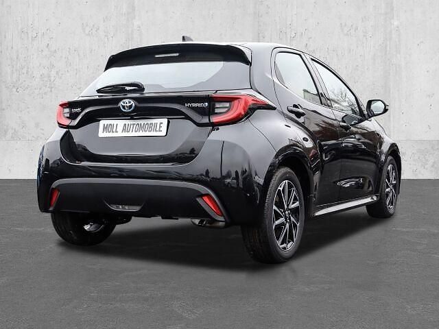 Gebraucht Toyota Yaris Team 92 PS (67 kW) 2023 Schwarz Kleinwagen