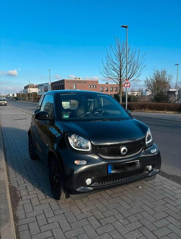 Gebraucht Smart ForTwo Coupé 90 PS (66 kW) 2015 Schwarz Coupé