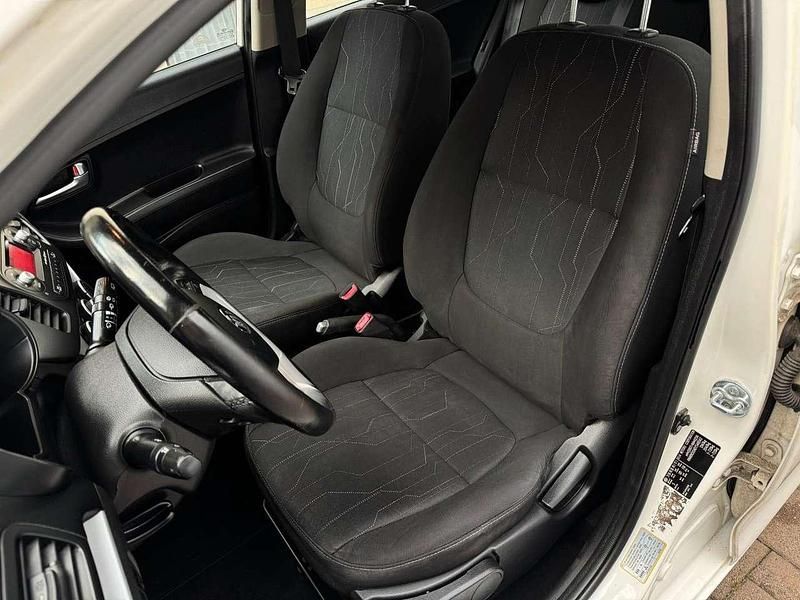 Gebraucht Kia Picanto 65 PS (47 kW) 2014 Weiß Kleinwagen