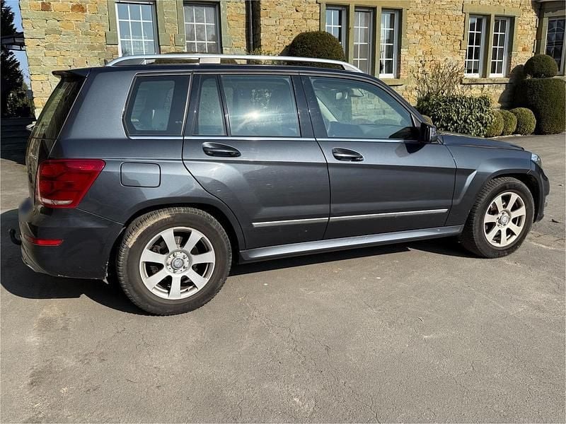 Gebraucht Mercedes GLK350 254 PS (186 kW) 2014 Grau SUV