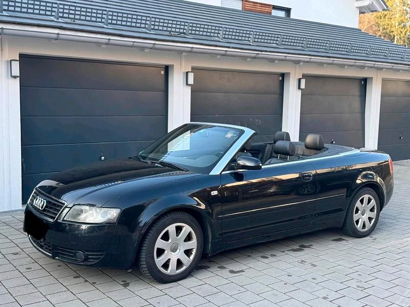 Gebraucht Audi A4 Cabriolet 163 PS (119 kW) 2003 Schwarz Cabrio