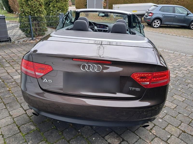 Gebraucht Audi A5 Cabriolet S-Line 211 PS (155 kW) 2011 Braun Cabrio