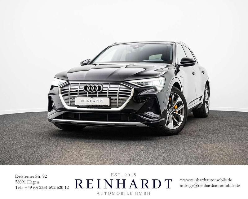 Brillantschwarz Gebraucht 2022 Audi e-tron S-Line SUV | 35.200 € (Fairer Preis) - Bild 1/3