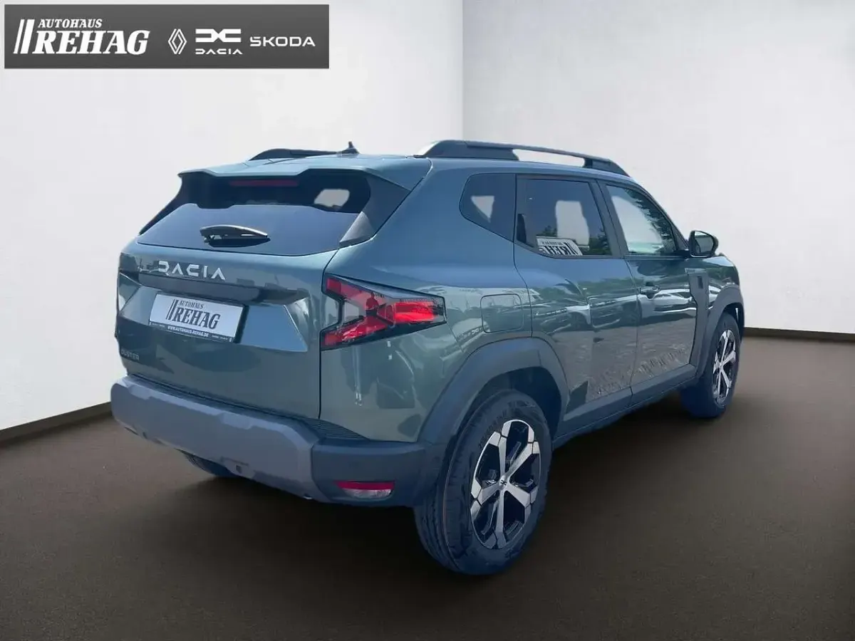 Neu Dacia Duster Journey 131 PS (96 kW) 2025 Zedergrün SUV
