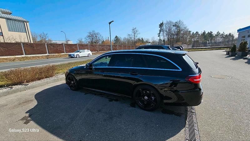 Gebraucht Mercedes E200 AMG line 265 PS (194 kW) 2019 Schwarz Kombi