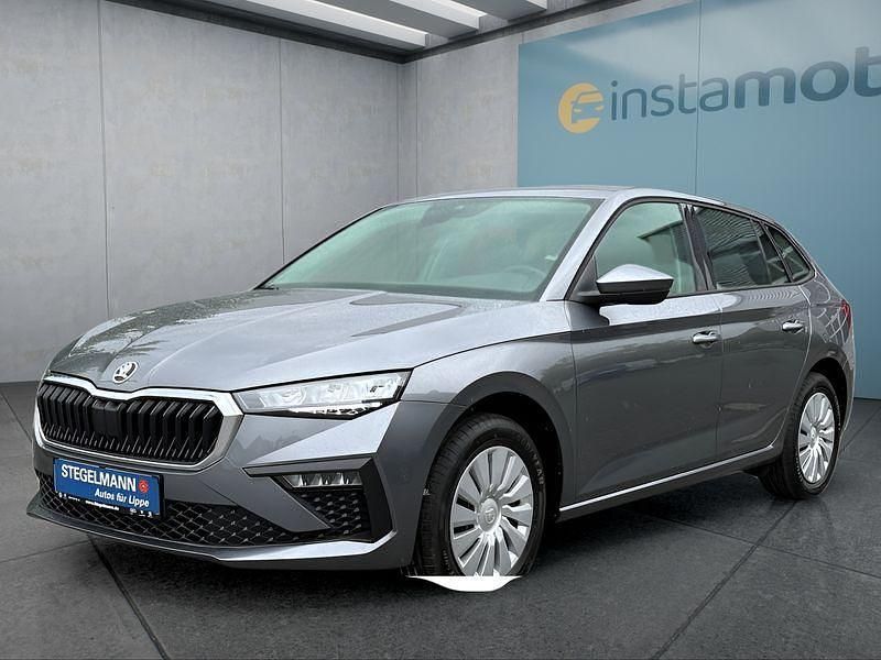 Grau Gebraucht 2024 Skoda Scala Kleinwagen | 22.549 € (Fairer Preis) - Bild 1/4