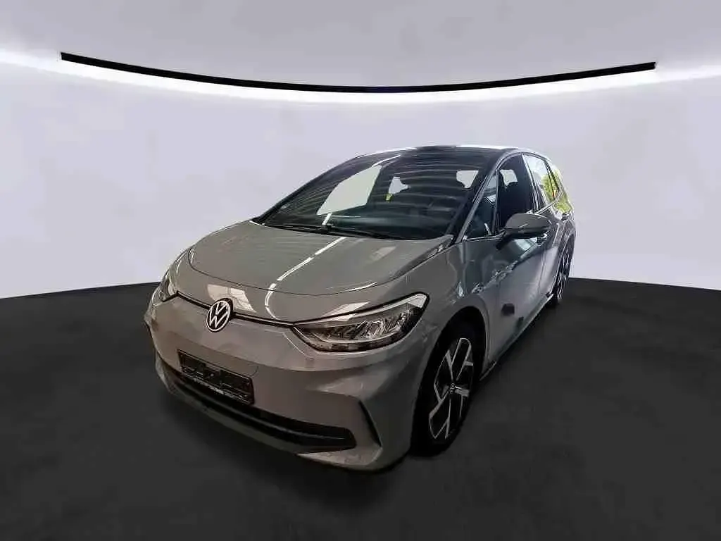 Gebraucht VW ID.3 Pro 150 kW (204 PS) 2024 Mondsteingrau Kleinwagen