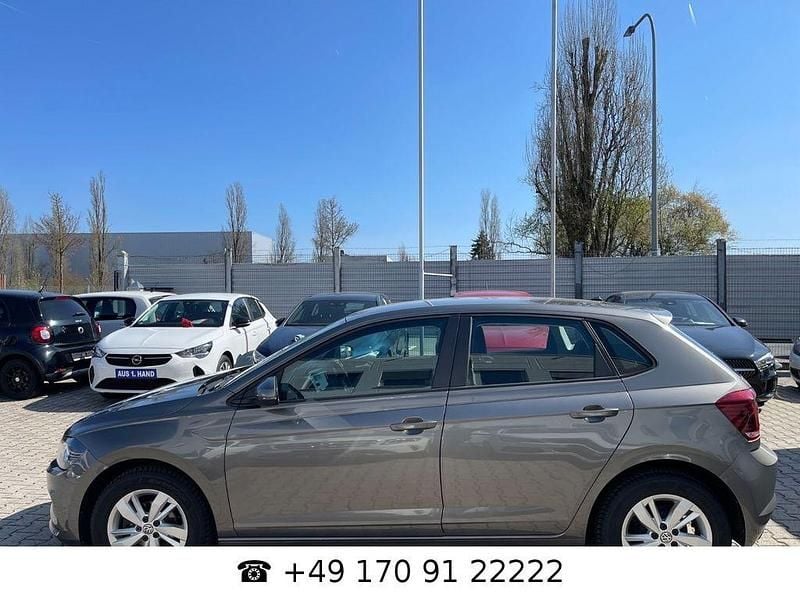 Gebraucht VW Polo Trendline 65 PS (47 kW) 2019 Grau Kleinwagen