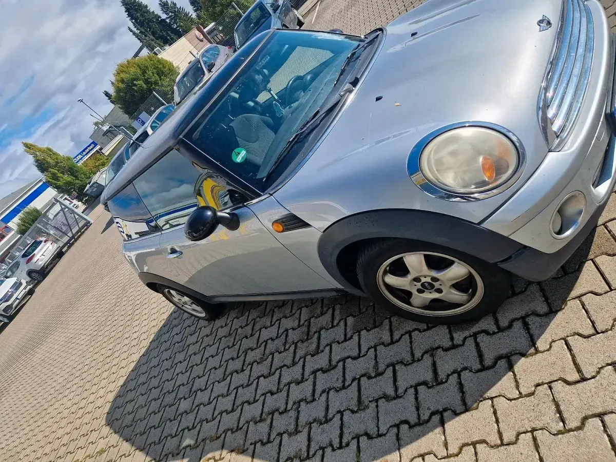 Usata Mini Cooper 116 CV (85 kW) 2007 Argento Utilitaria