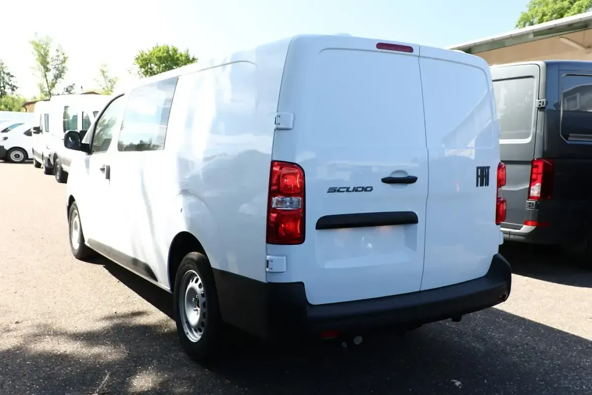 Neu Fiat Scudo 150 PS (110 kW) 2026 Gelatoweiß Van