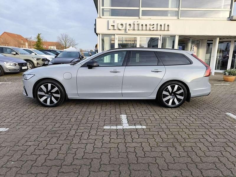 Gebraucht Volvo V90 Plus 257 PS (189 kW) 2024 Vapour grey / metallic Kombi