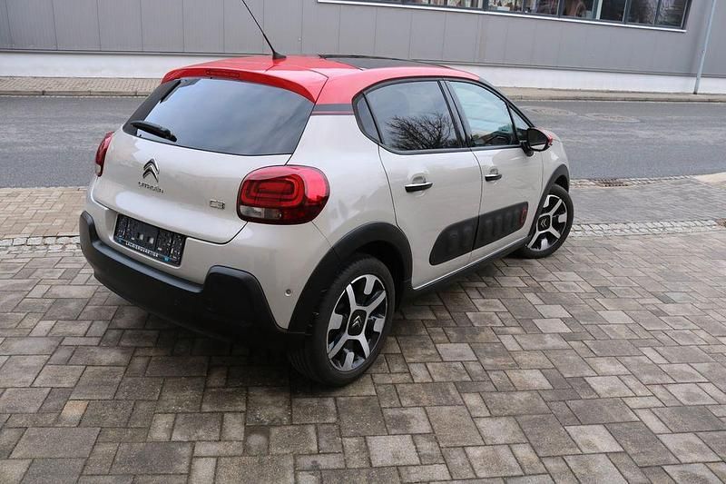 Gebraucht Citroën C3 Shine 110 PS (80 kW) 2017 Grau Limousine