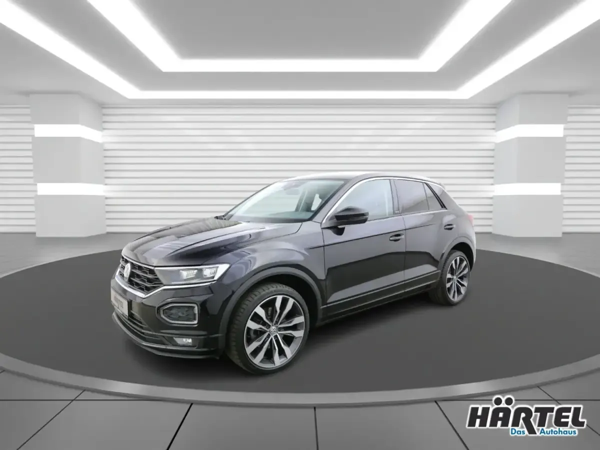 Gebraucht VW T-Roc United 150 PS (110 kW) 2020 Deep black perleffekt, pearl effect SUV