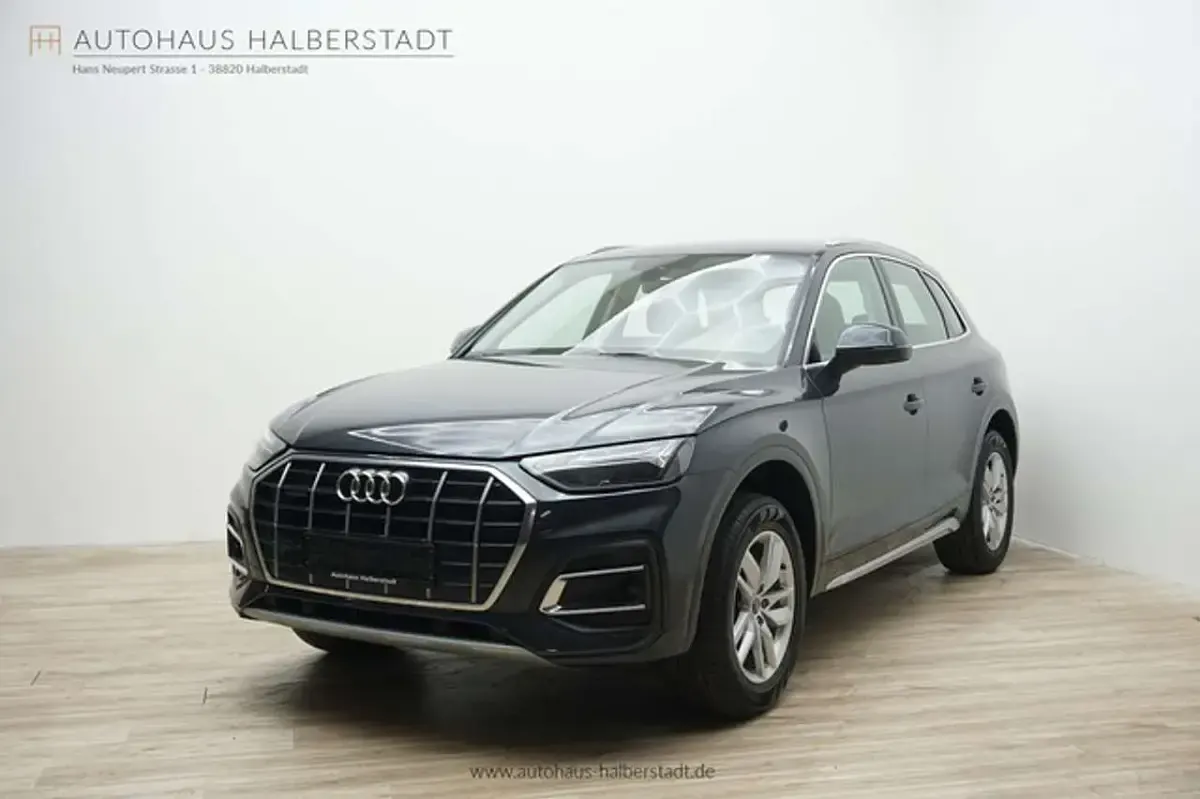 Gebraucht Audi Q5 Advanced 204 PS (150 kW) 2021 Manhattengrau metallic (metallic) SUV