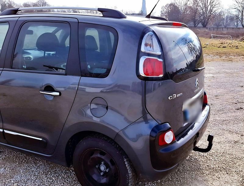 Gebraucht Citroën C3 99 PS (72 kW) 2015 Grau Van / Kleinbus