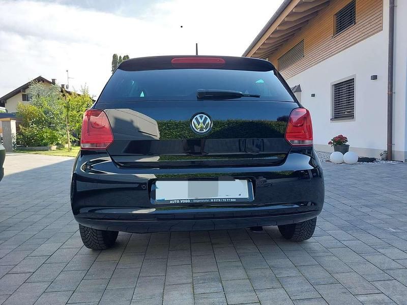 Gebraucht VW Polo Style 69 PS (50 kW) 2011 Schwarz Limousine