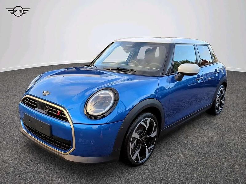 Blau Gebraucht 2024 Mini Cooper S Favoured Kleinwagen | 31.967 € (Teuer) - Bild 1/4