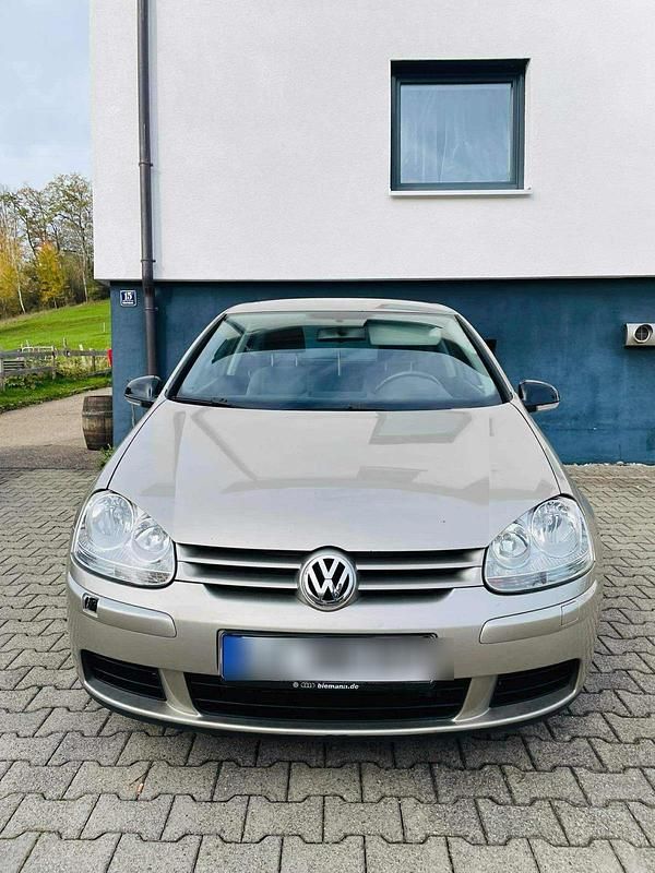 Gelb Gebraucht 2006 VW Golf V Coupé | 700 € (Superpreis) - Bild 1/4