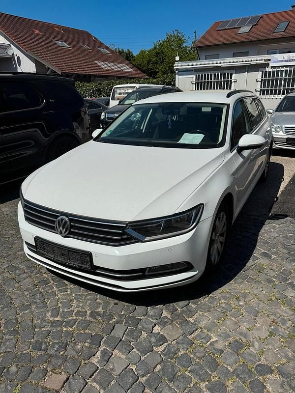 Second-hand VW Passat 120 CP (88 kW) 2015 Alb Break
