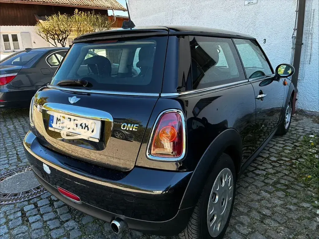 Gebraucht Mini ONE 95 PS (69 kW) 2007 Blau Kleinwagen