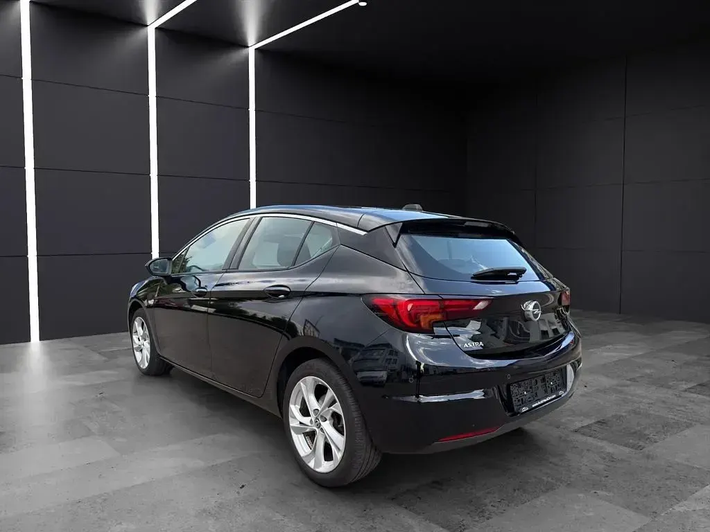 Gebraucht Opel Astra Business 122 PS (89 kW) 2021 Schwarz Limousine