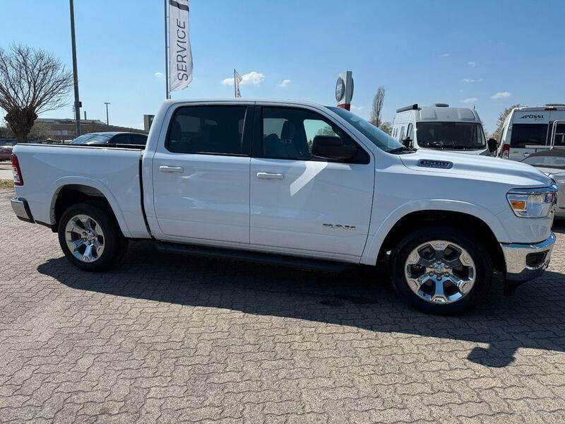Gebraucht Dodge Ram 401 PS (294 kW) 2022 Weiß Pickup