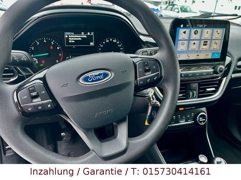 Gebraucht Ford Fiesta Trend 71 PS (52 kW) 2018 Weiß Kleinwagen