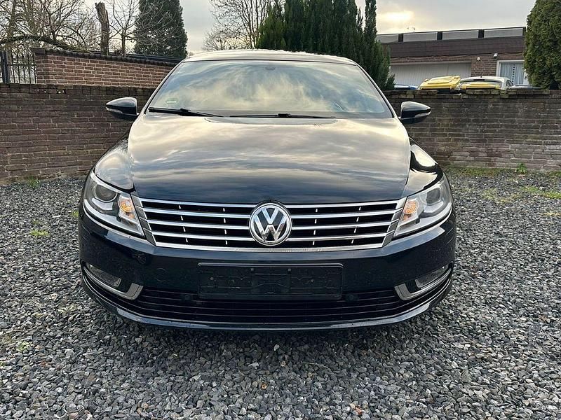 Gebraucht VW Passat 160 PS (117 kW) 2012 Schwarz Limousine