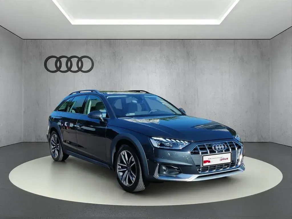 Gebraucht Audi A4 Allroad Ambiente 265 PS (194 kW) 2021 Manhattangrau metallic Kombi