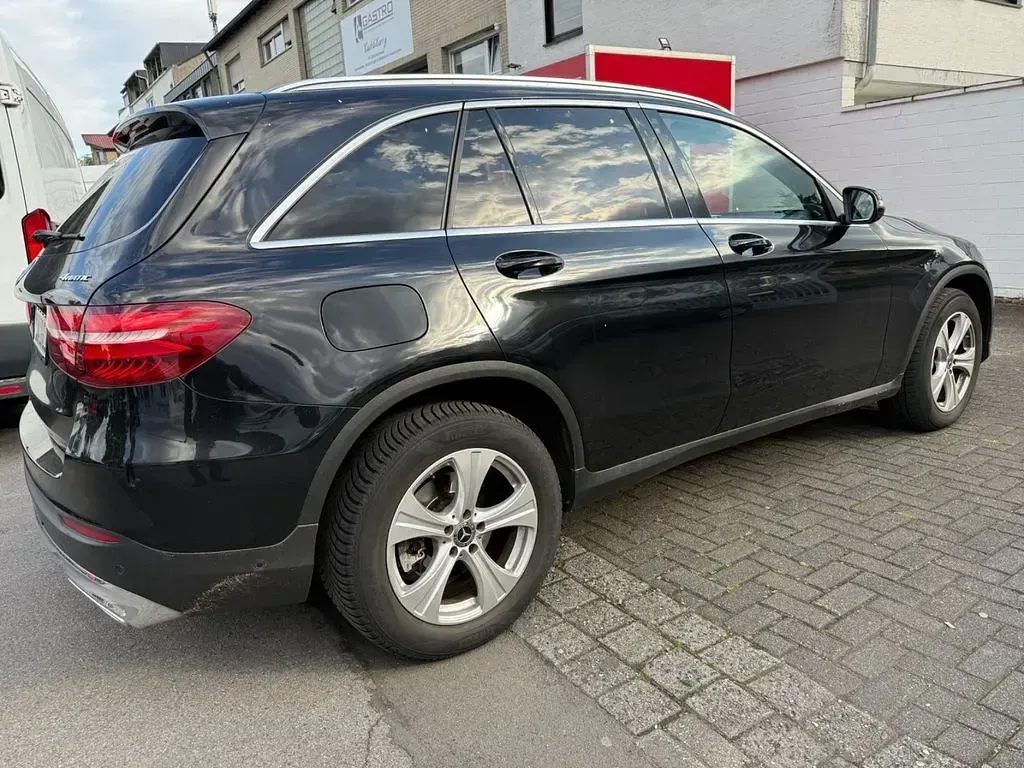 Gebraucht Mercedes GLC220 170 PS (125 kW) 2018 Schwarz SUV
