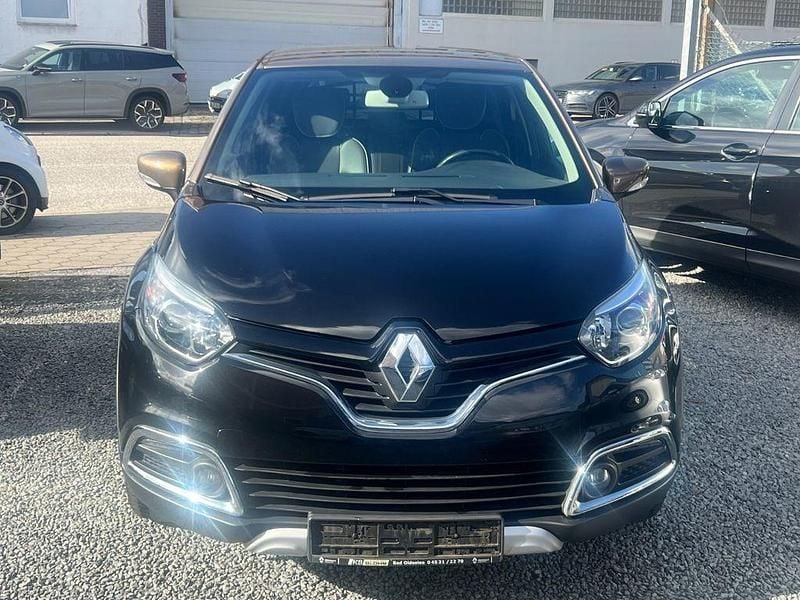 Gebraucht Renault Captur Elysee 120 PS (88 kW) 2017 Schwarz SUV