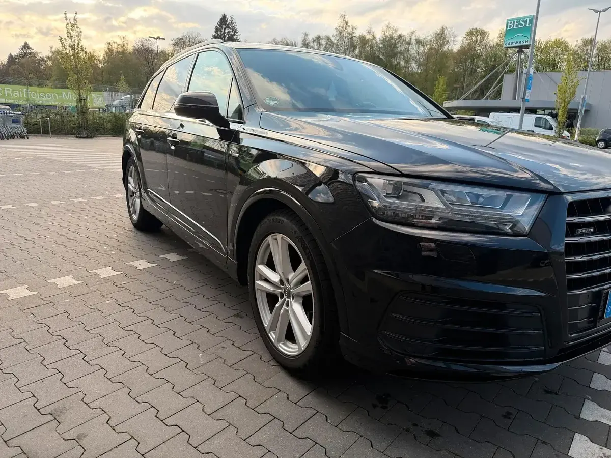Gebraucht Audi Q7 Black Edition 272 PS (200 kW) 2017 Schwarz SUV