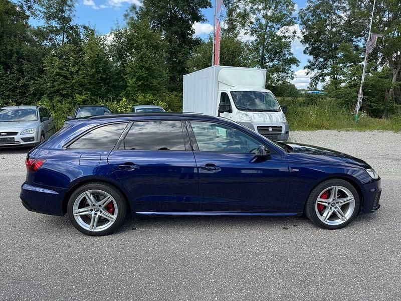 Second-hand Audi A4 S-Line 204 CP (150 kW) 2021 Albastru Break