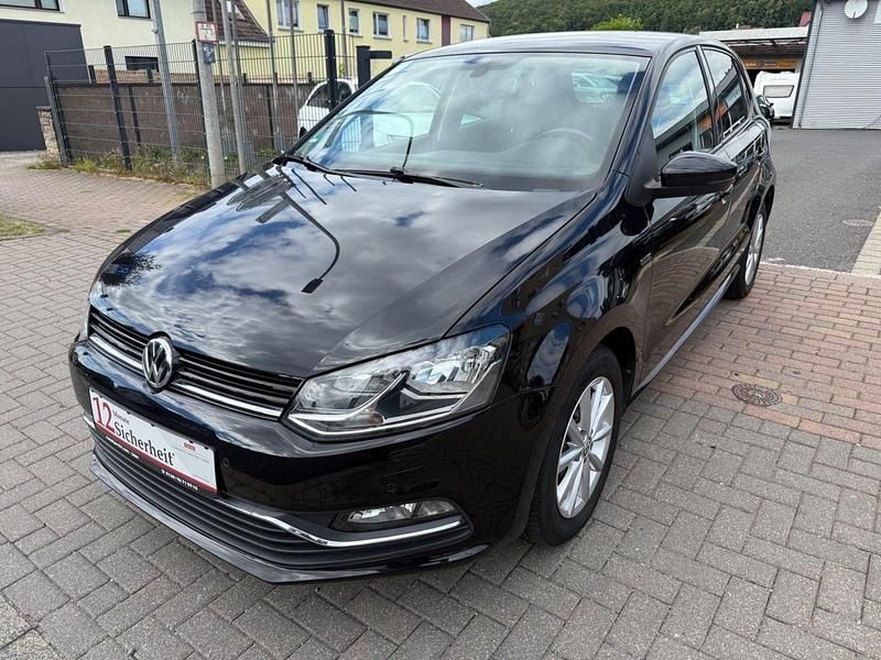 Schwarz Gebraucht 2015 VW Polo LOUNGE Kleinwagen | 10.490 € (Fairer Preis) - Bild 1/4