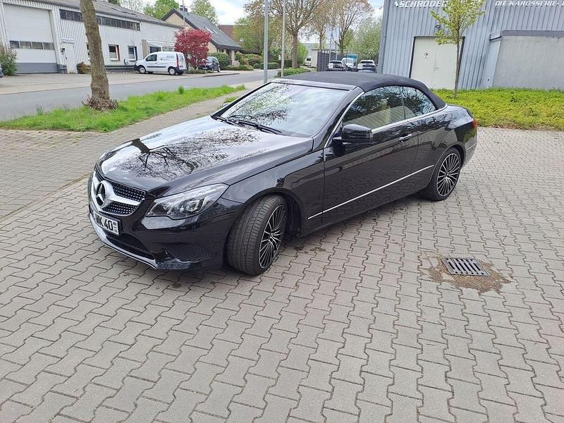Second-hand Mercedes E350 258 CP (189 kW) 2015 Negru Cabrio