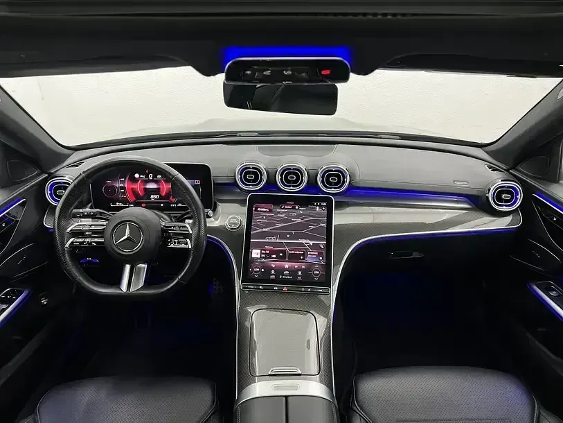 Gebraucht Mercedes C220 AMG 200 PS (147 kW) 2023 Grau Limousine